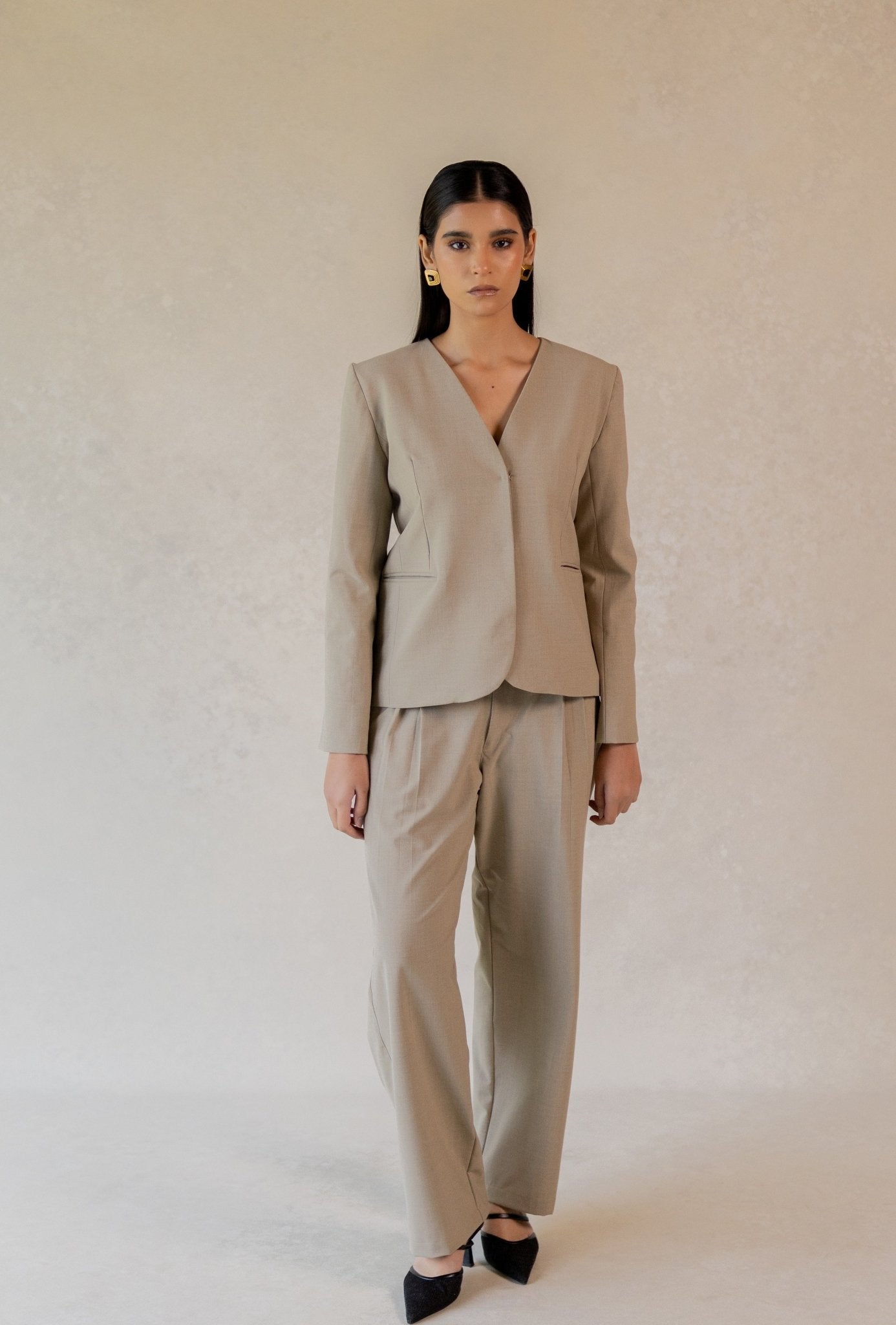 The Solene Suit - Serrè Studios